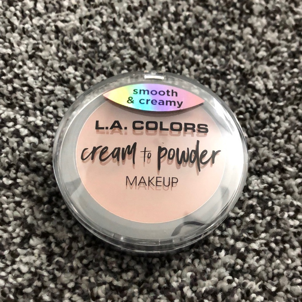 😍NEW! L.A. Colors cream to powder makeup 😍
